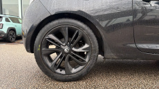 Vauxhall Adam 1.2i Glam 3dr Petrol Hatchback